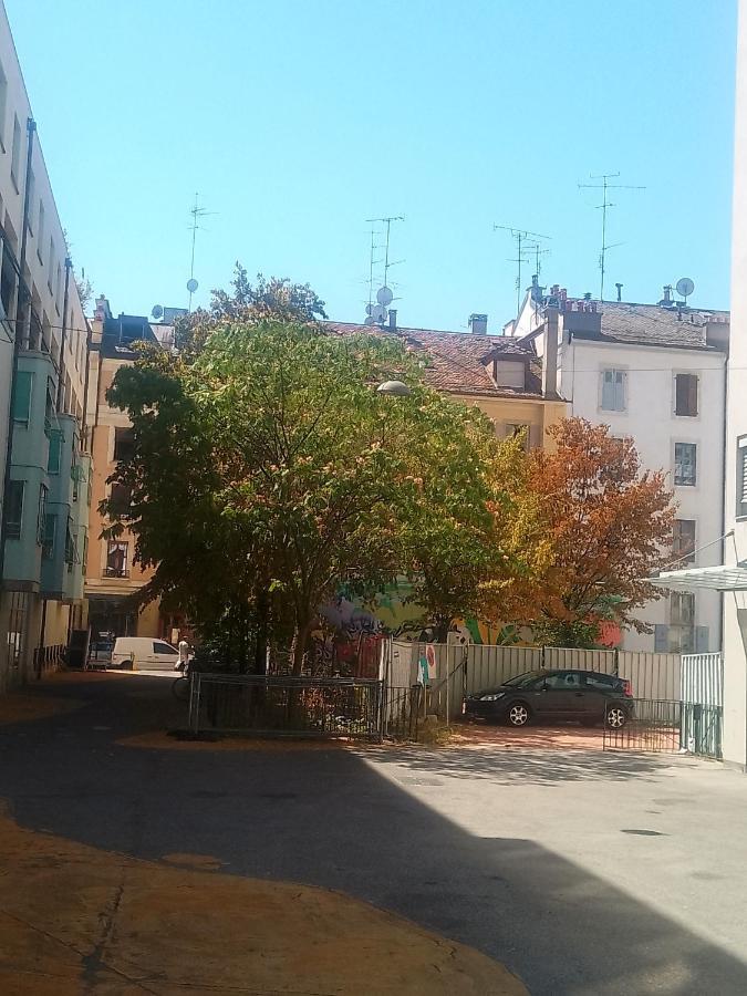 Charming Flat Center And Near The Lake Женева Екстер'єр фото